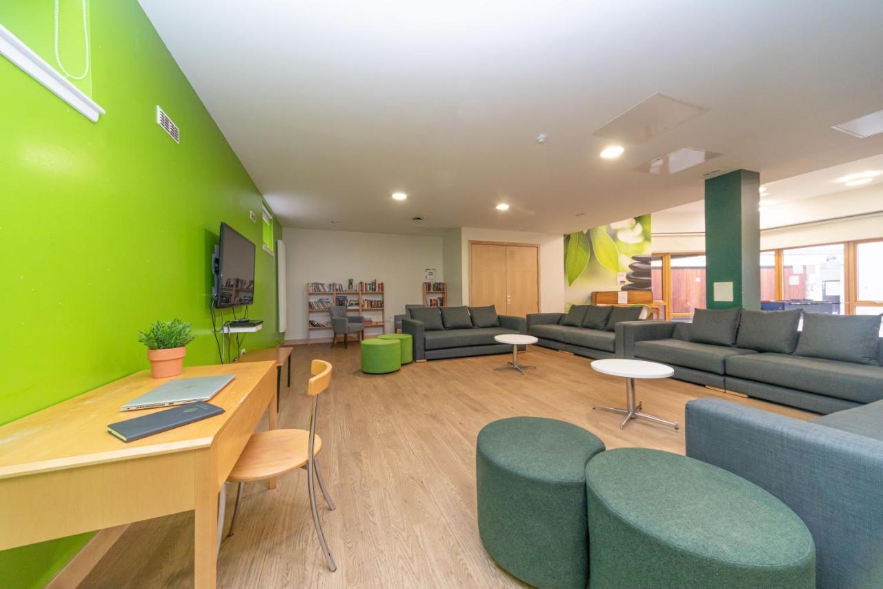 Joivy Affordable 3,4,5 And 12 Bed Private Flats Next To Royal Mile (Adults Only) Apartment Edinburgh Exterior photo